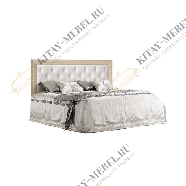 Кровать 2-х спальная (1,8 м) с мягким элементом Амели (штрих лак)